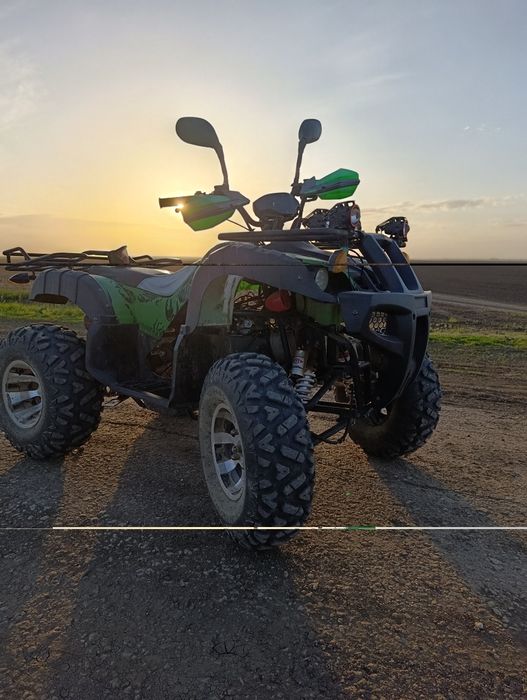 Квадроцикл atv 200