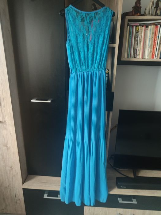 Rochie lunga  cu spate de dantela