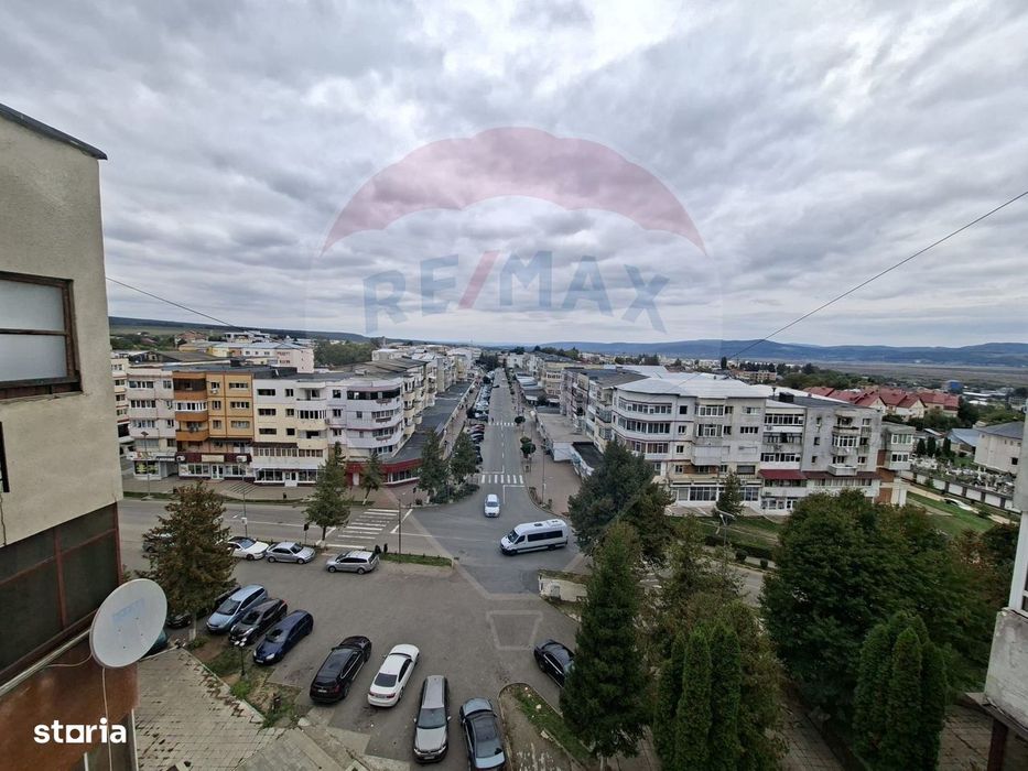 Apartament 3 camere decomandat – 90 mp – Buhuși