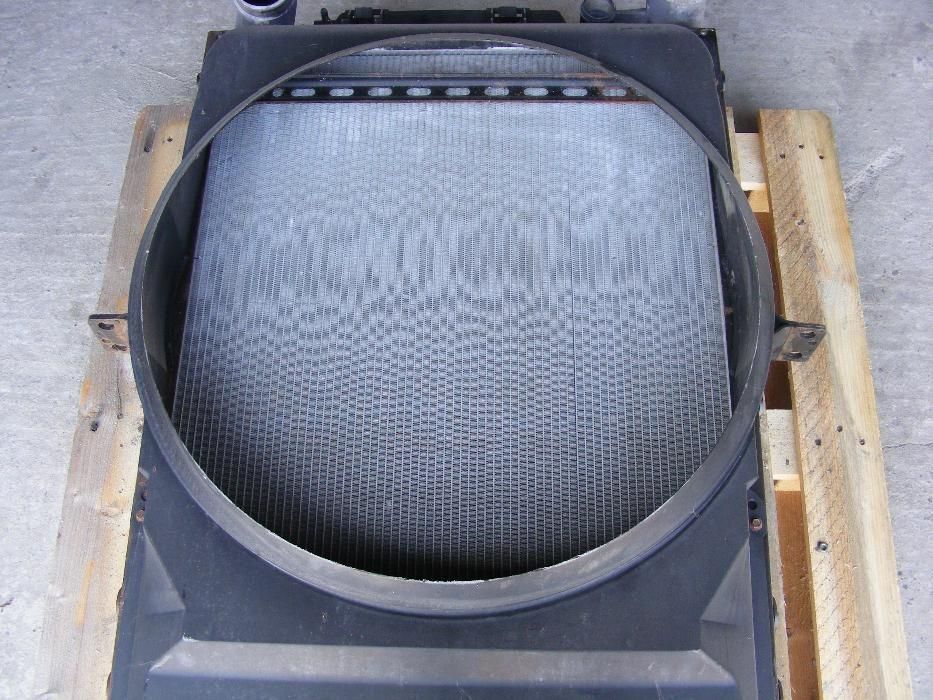 Radiator apa Volvo piese dezmembrari camioane Renault