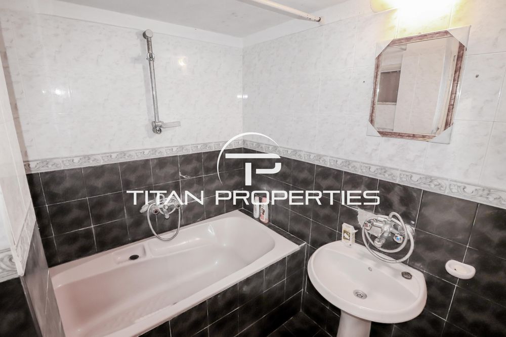 Дава се под наем Етаж от къща в Варна, Бриз - 90 кв.м за 475 € - Снимка #12