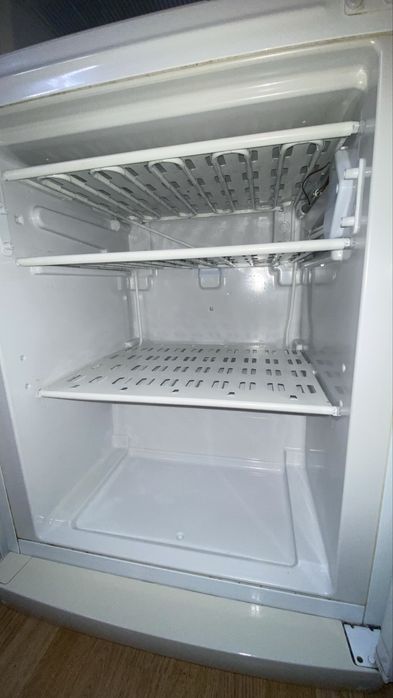 Холодильник Indesit (Индезит)