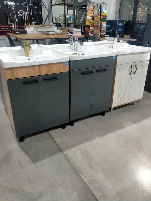 Тумбы, пинал, раковины