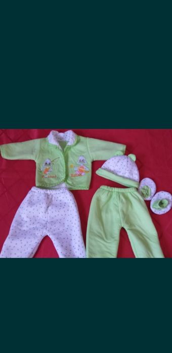 Тёплая одежда для малыша