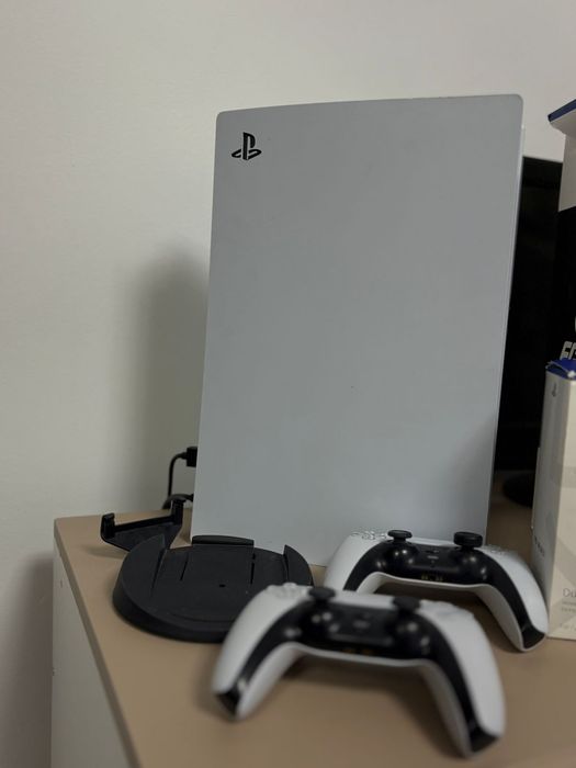 Пс5 сатылады!!!300000тенге