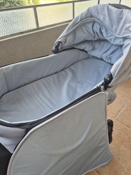 Бебешка количка Invictus v plus