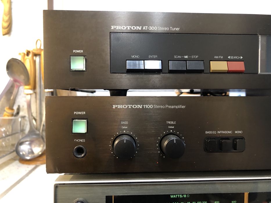 Proton D1200 Preamplifaer , Tuner