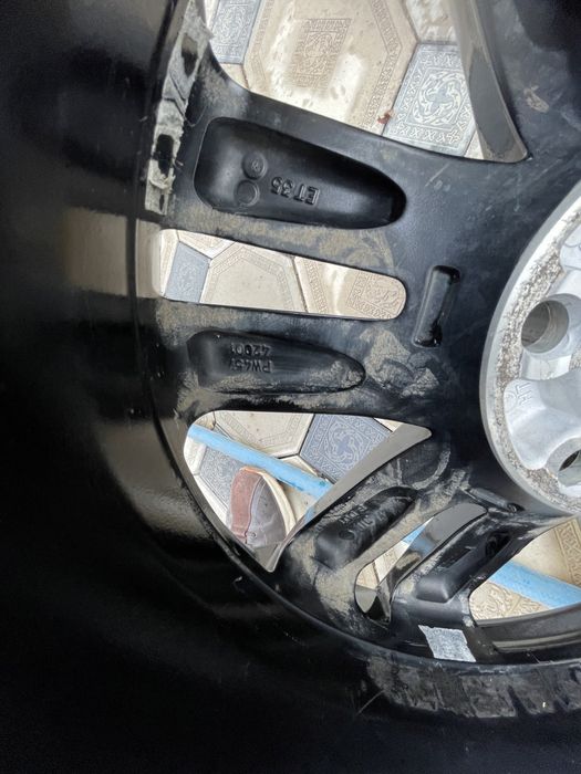 Продам диски R18 5/114.3