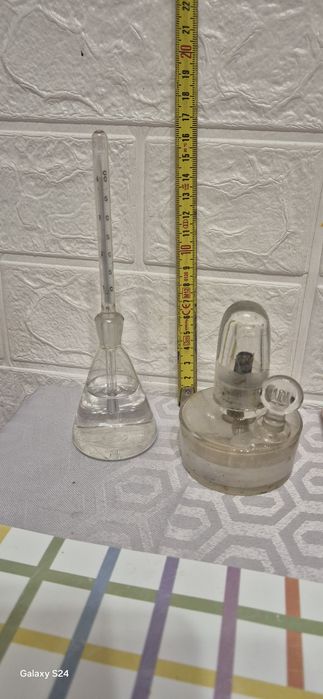 Termometru camera lampa farmacie mica