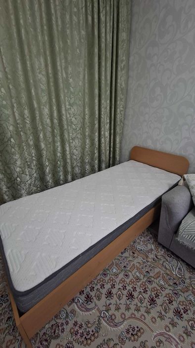Односпальная кровать