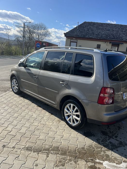 Vand touran 2008 impecabil