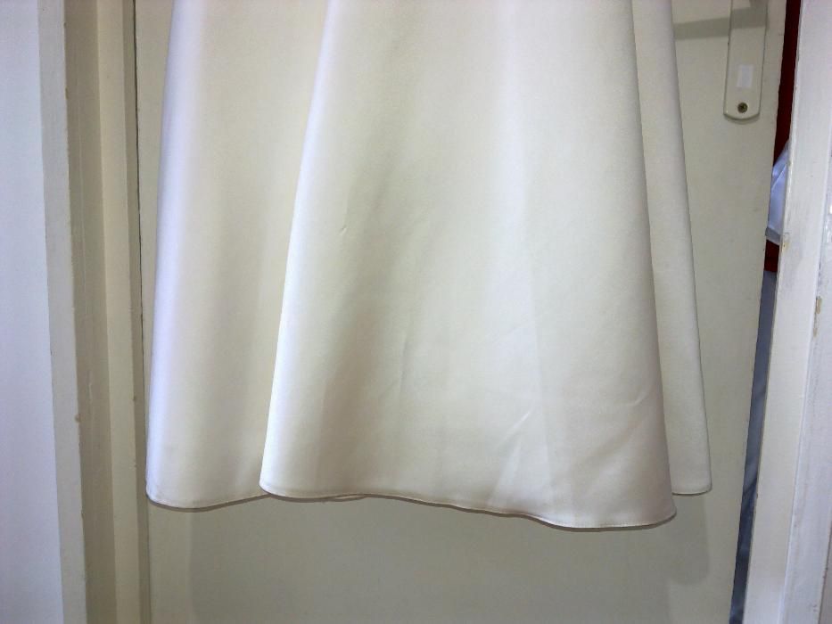 Vand rochie de mireasa ,, super creatie ''