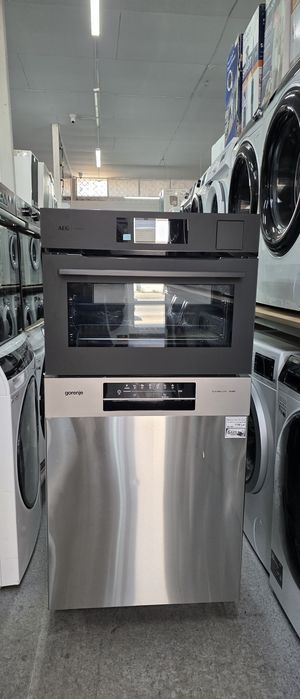 Cuptor incorporabil compact AEG seria 8000 SteamPro  WiFi  A+ Germania AEG405