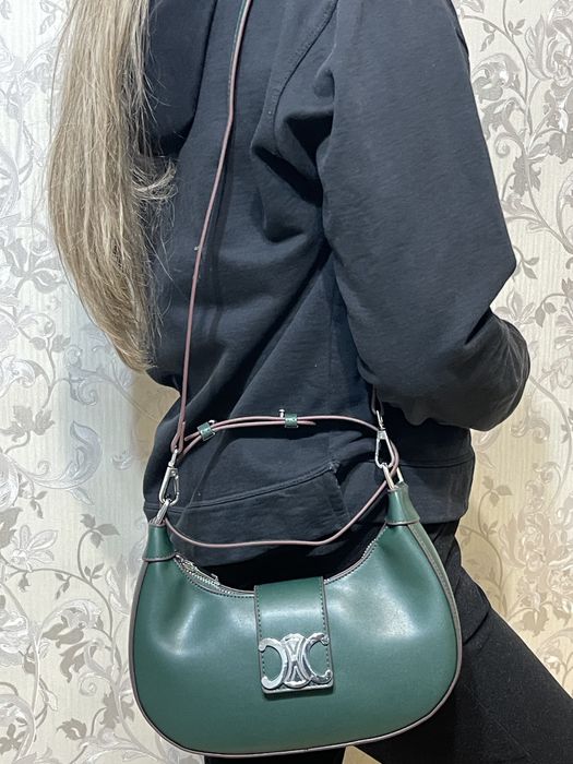 Сумочки по низкой цене.