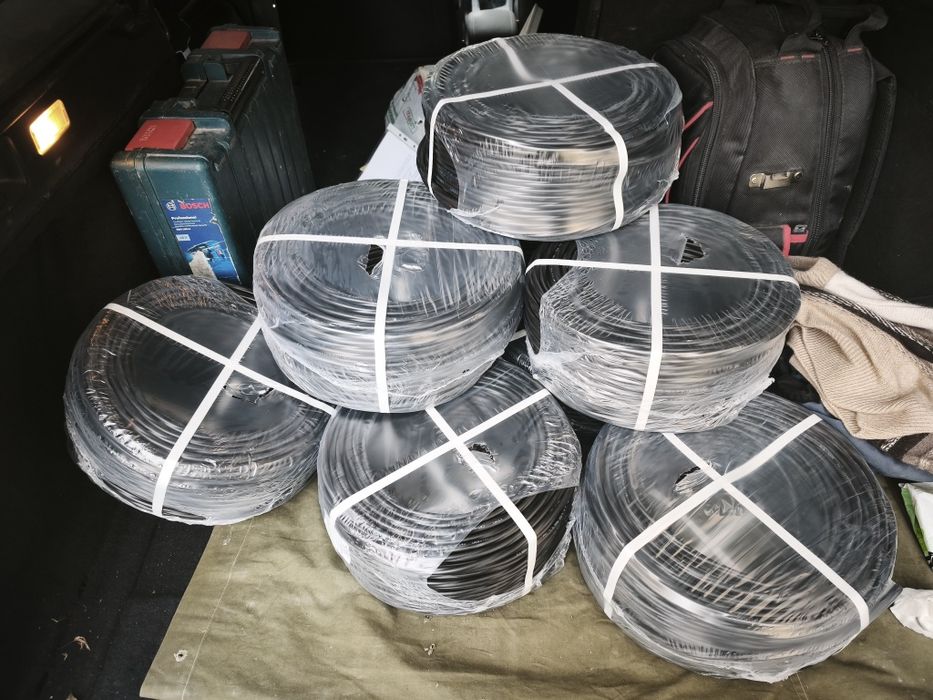Продавам СВТ 3×1.5 – 500 м и СВТ 3×2.5 – 500 м, нови ролки