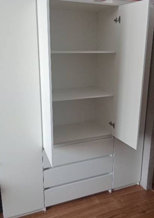 Продается Шкаф новый