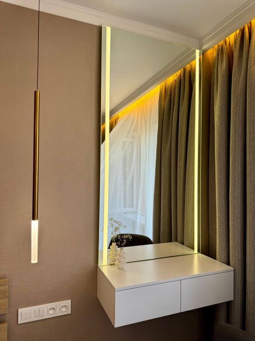 Зеркало / Toshoyna/ тошойна