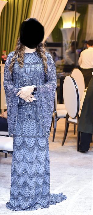 Роскошное вечернее платье