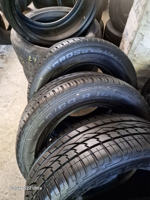 235 60 16 Top състояние 4бр Continental