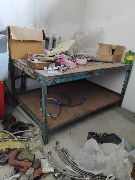 Продам столы (рабочие, слесарные, для гаража)