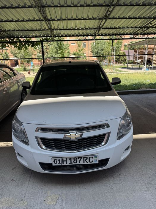 Avtomobile Chevrolet Cobolt