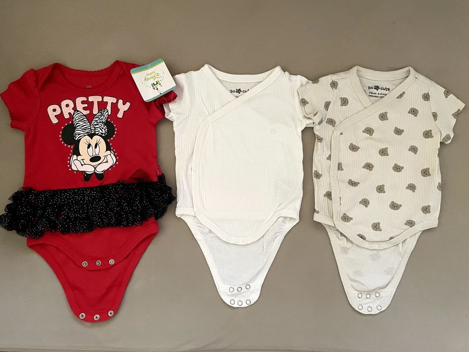 Бебешки дрешки 6-9 месеца МОМИЧЕ