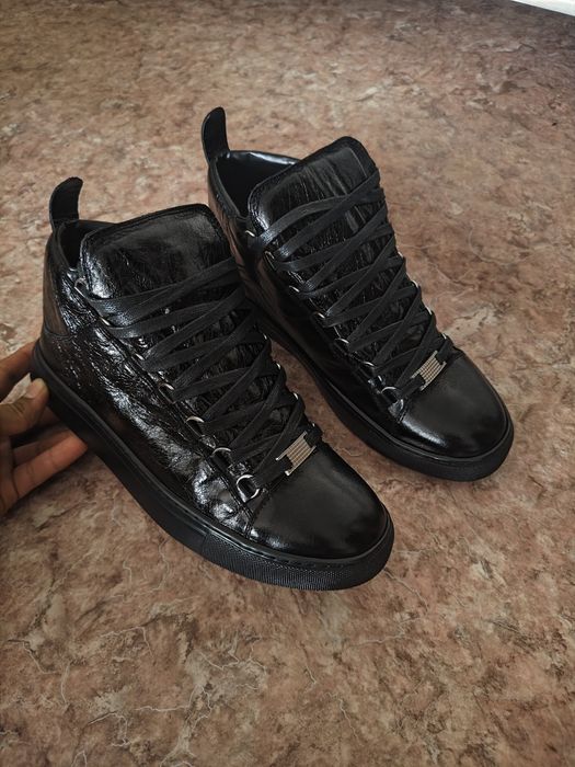 Balenciaga arena