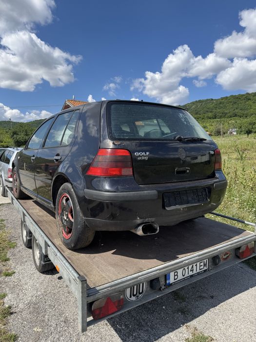 Продавам VW Golf 4 1.9 TDI ALH 90 к.с. – на части