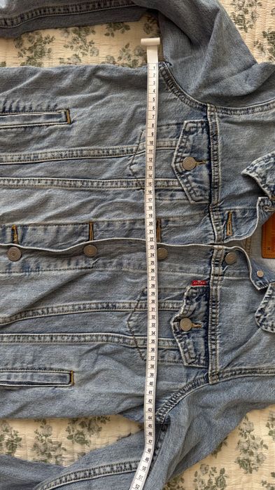 Джинсовая куртка Levis