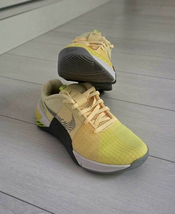Маратонки  Nike 37