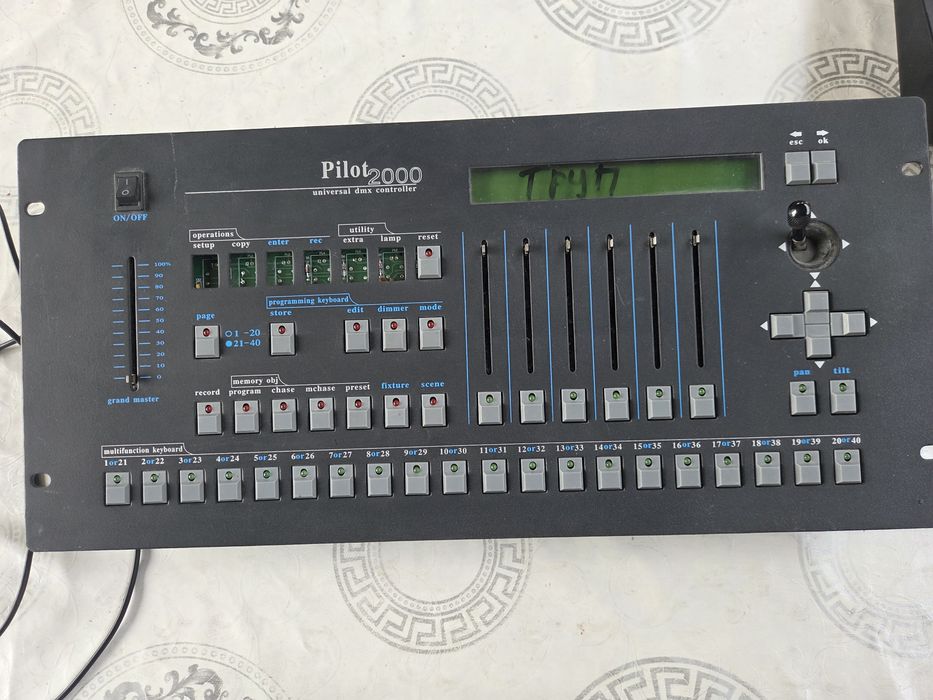 Продам б/у музыкальная Pilot2000