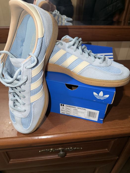 Кроссовки Adidas spezial