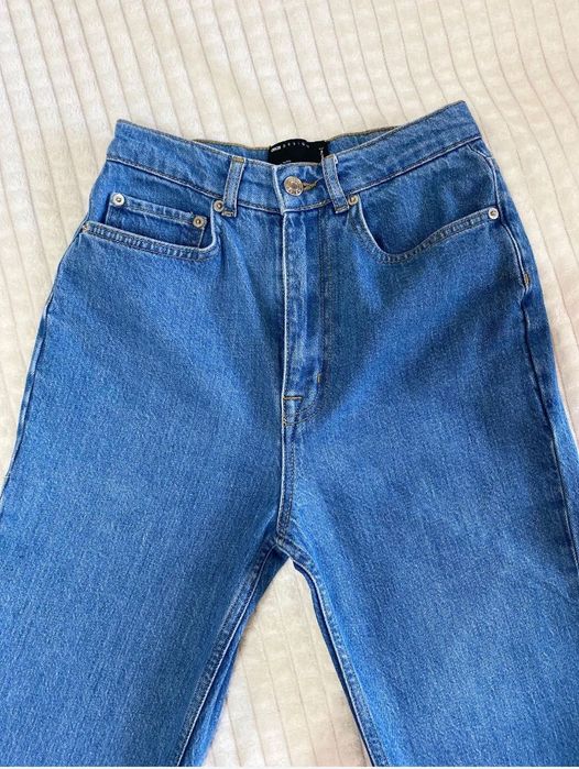Отличные джинсы 42-44