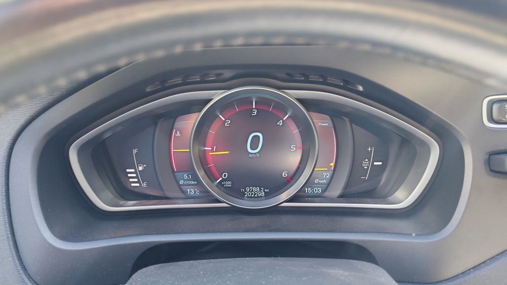 Volvo V40, an fabricație 2013,deosebit de bine întreținut