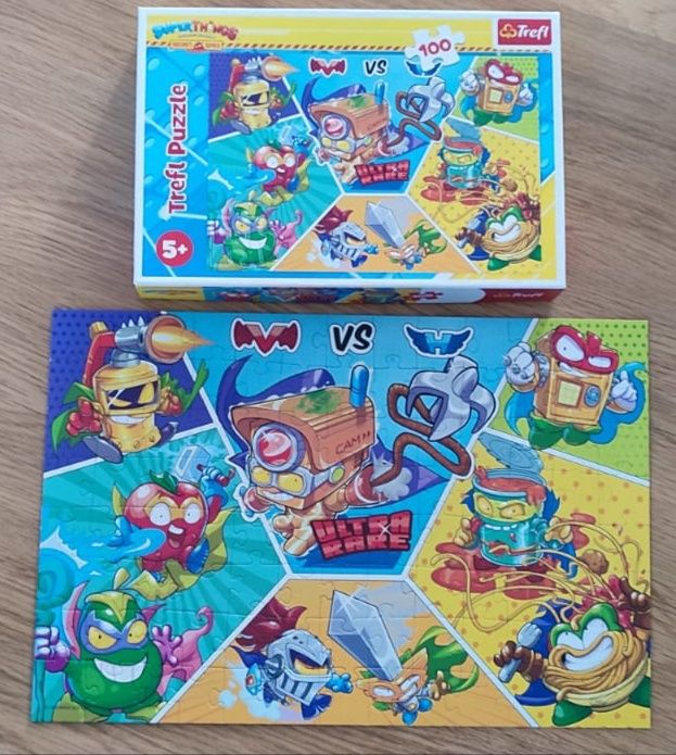 Puzzle-uri de vânzare