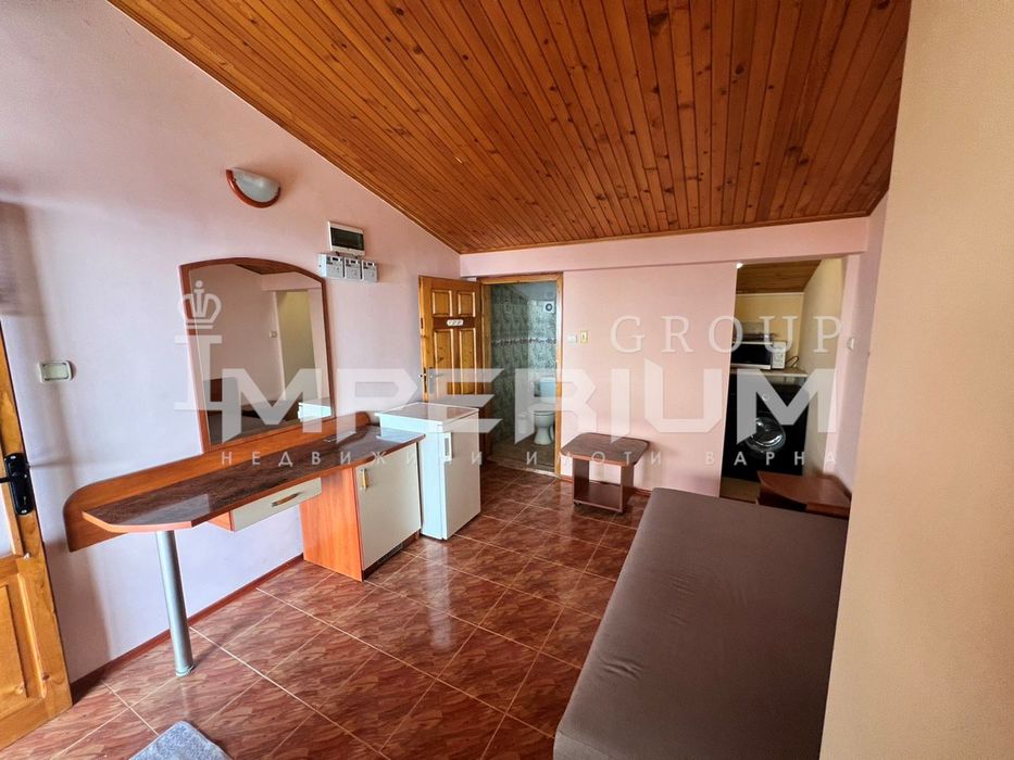 Дава се под наем Едностаен апартамент в Варна, Бриз - 30 кв.м за 229.5 € - Снимка #3