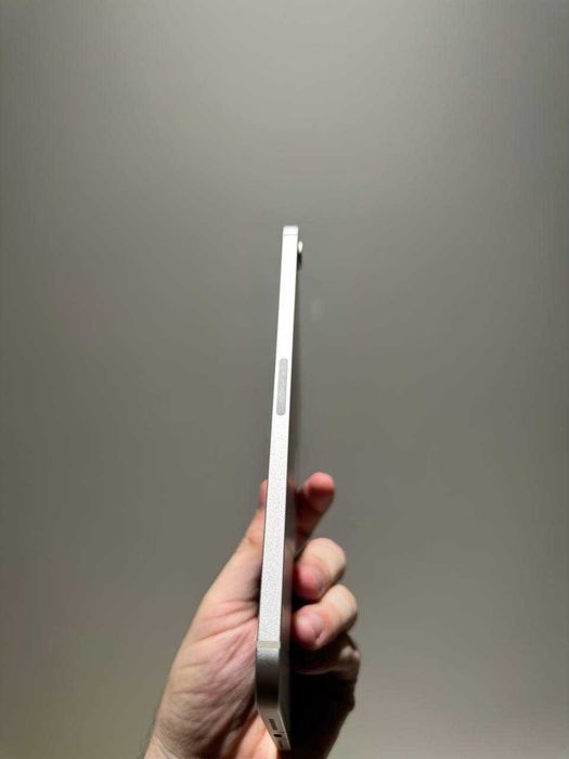 iPad mini 7 128 GB (SIM)