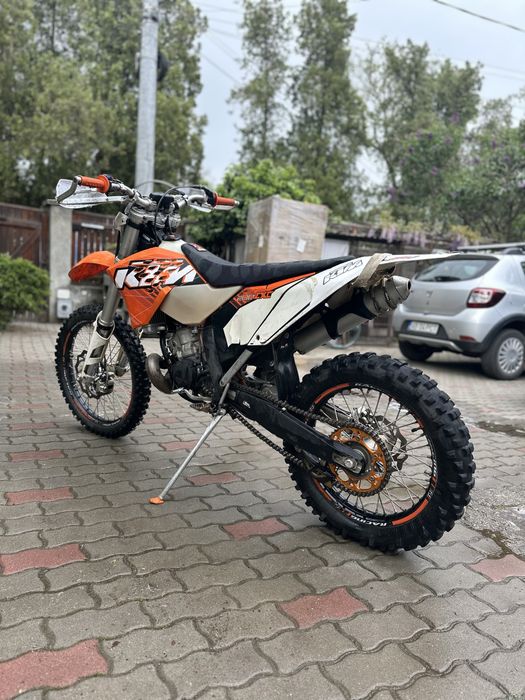 Ktm exc 200.