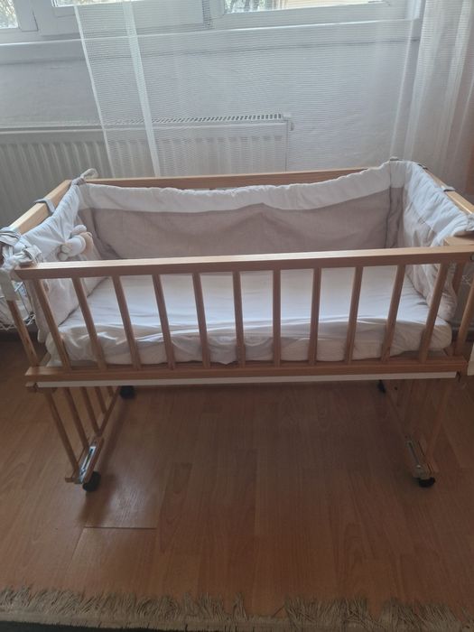 Vand patut lemn bebe