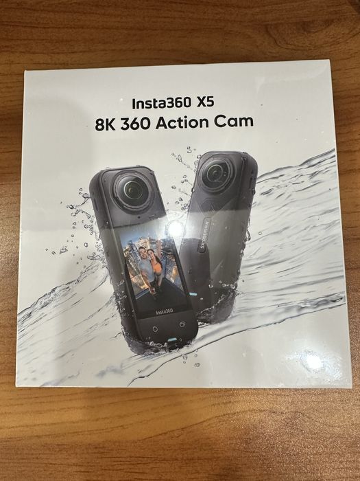Экшн камера Insta 360 X5