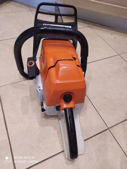 Срочно продам бензопилу Штиль