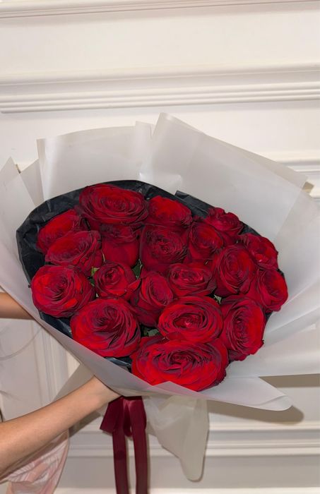 Продам букет роз с шарами