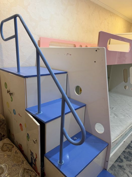 Продам детский гарнитур