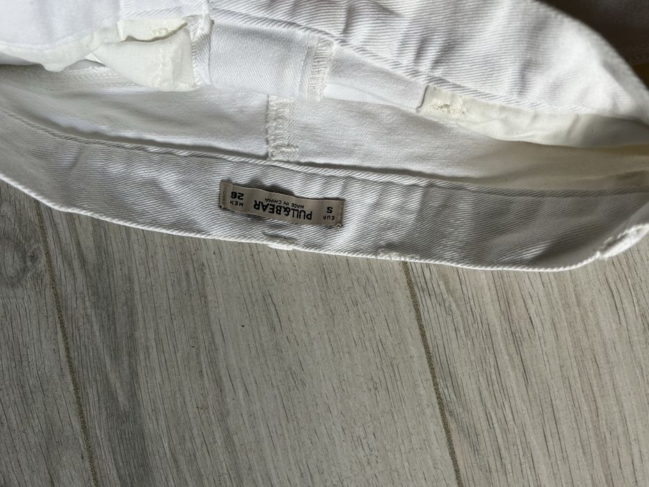 Fusta alba jeans pull& bear