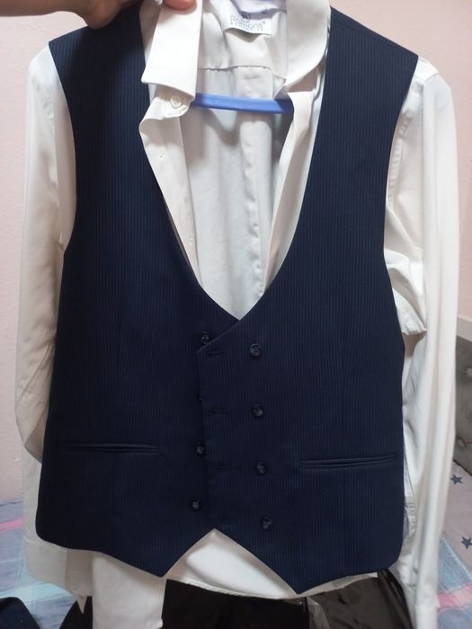 Kastyum Shim sotiladi