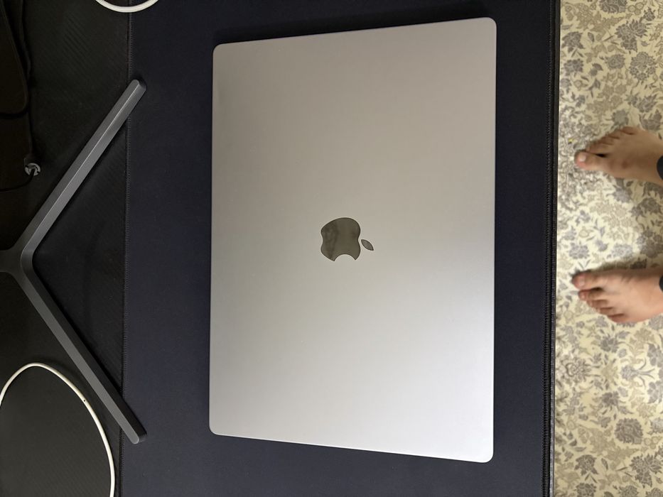 Macbook pro 16 m1 pro