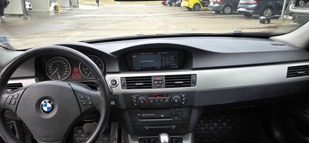 BMW 325 E91 182000 км