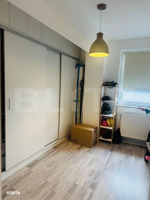 Penthouse de vanzare, 92 mp, zona Tractorul - Coresi