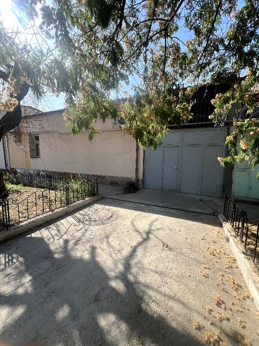 Продаётся дом 4 комнаты 1,7 сот Мирабадский район Узбум ГАИ