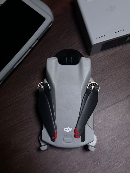 DJI mini 3 fly more combo (2 усиленных акума)